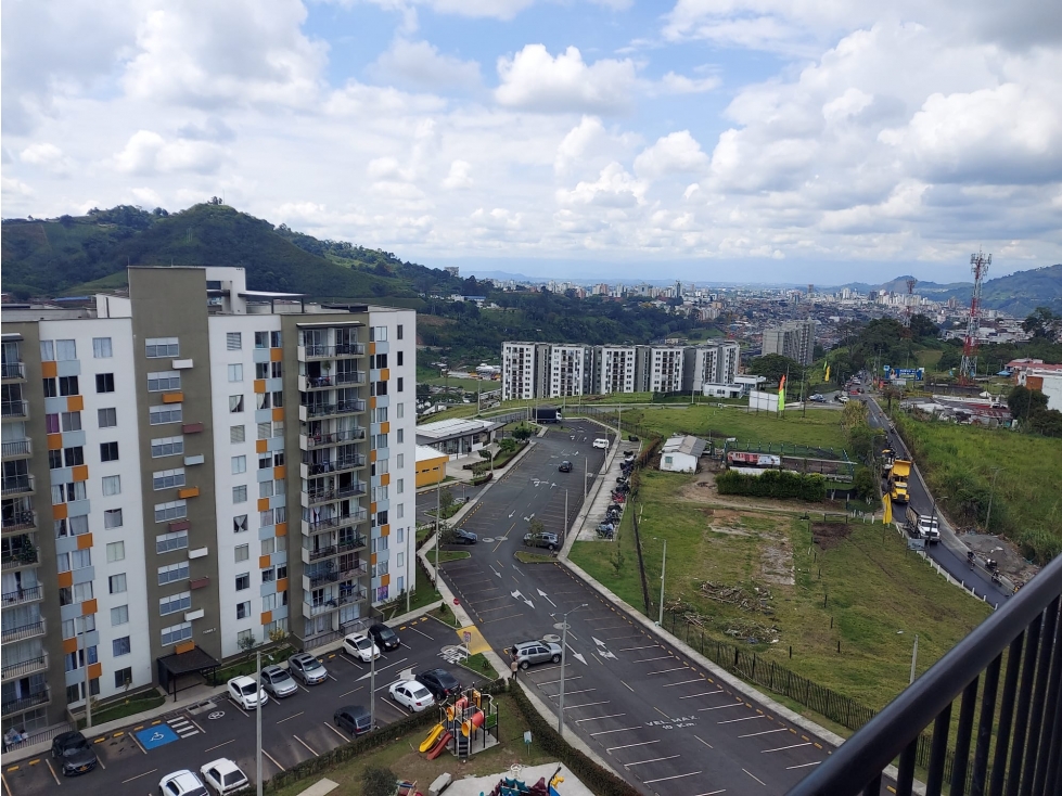 SE VENDE APARTAMENTO EN DOSQUEBRADAS MAJESTIC — foto 2