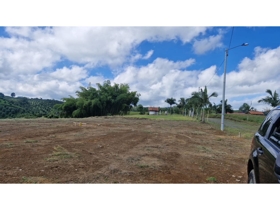 SE VENDEN LOTES ALTAGRACIA PARCELACION SHALOM DIFERENTES AREAS — foto 3