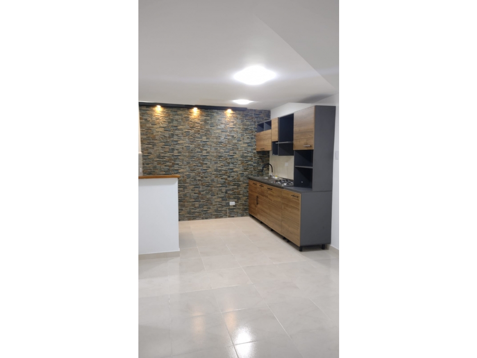 SE VENDE O PERMUTA HERMOSA CASA EN CARTAGO — foto 4