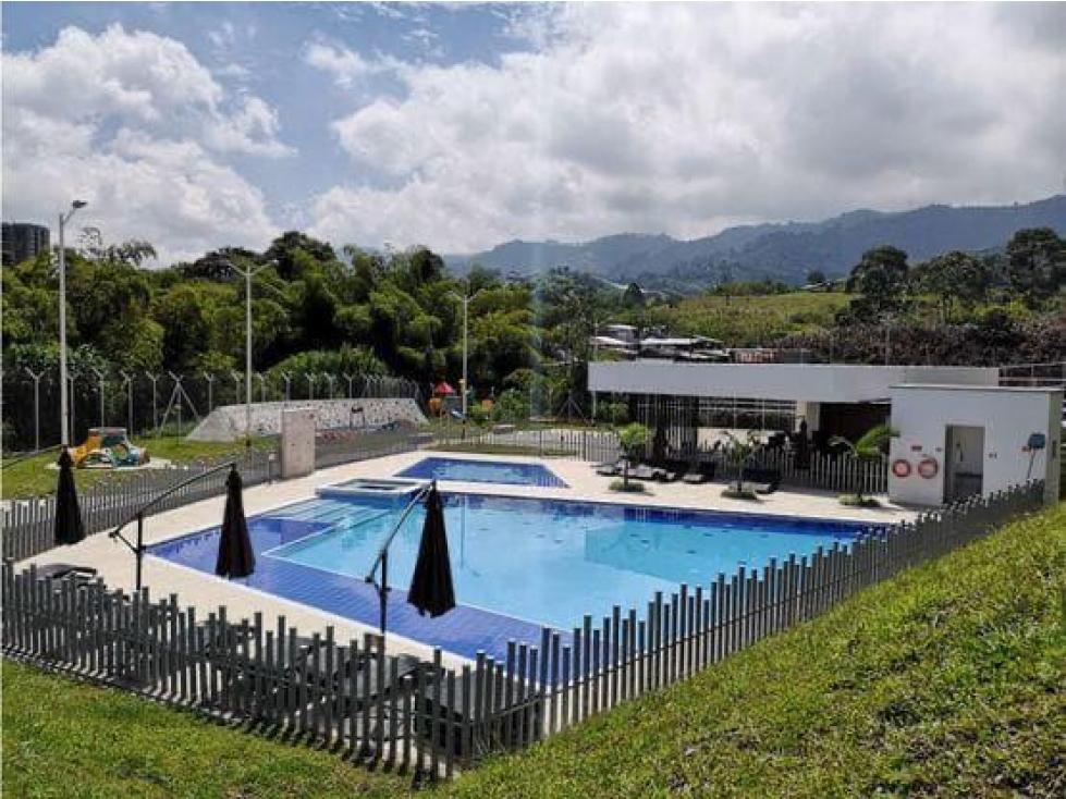 En venta hermoso apartamento en Villas de la Pradera — foto 5