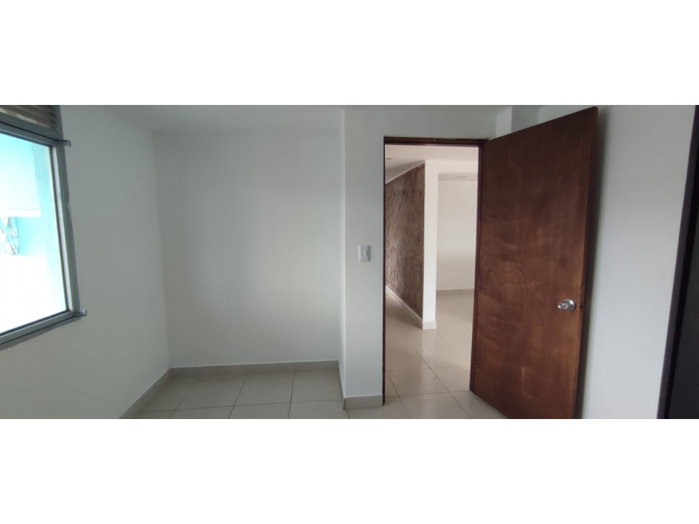 SE VENDE APARTAMENTO CERCA A LA ARBOLEDA AREA 170 M2 — foto 3