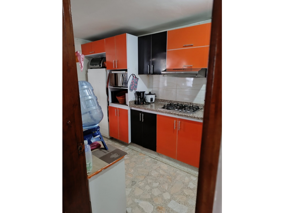 SE VENDE HERMOSA CASA EN CONJUNTO CERRADO EN AV SUR — foto 3