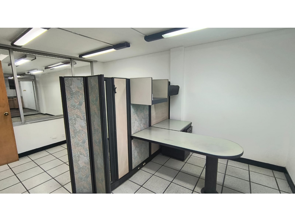 SE VENDE O PERMUTA APARTAMENTO CENTRO INDEPENDIENTE — foto 3