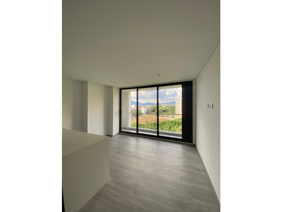 SE VENDE APARTAMENTO EN PINARES ALTO