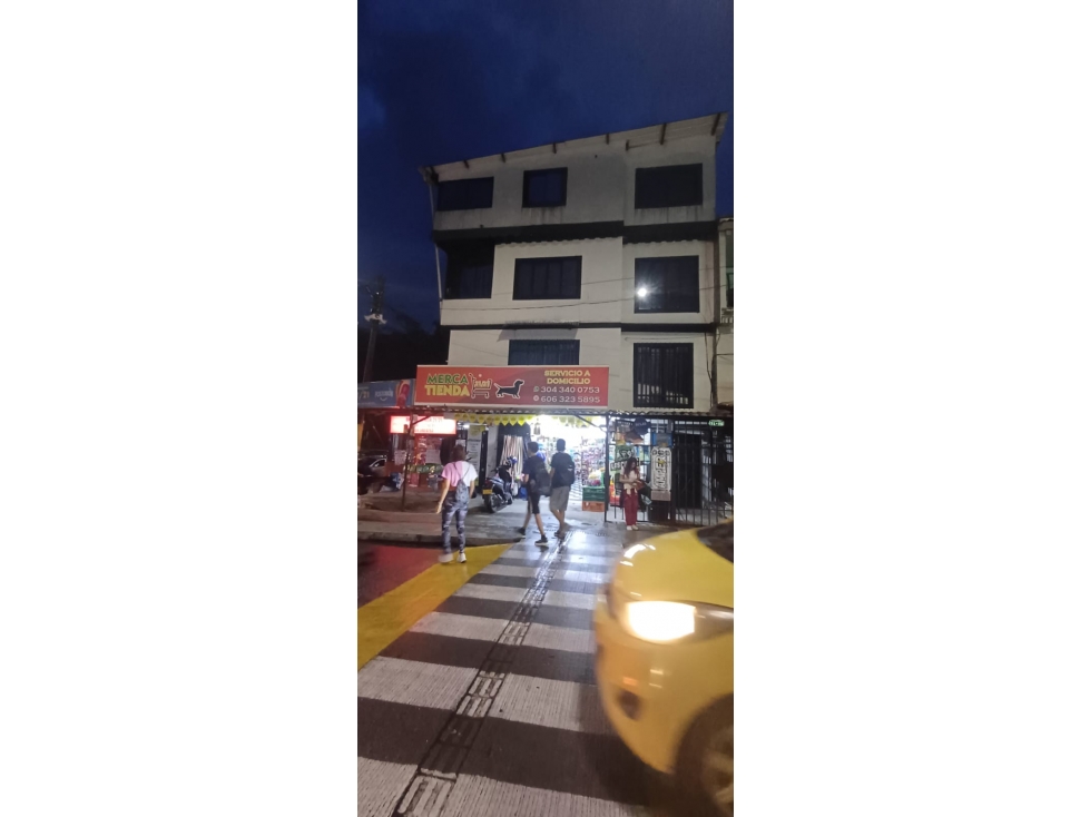 Casa con 4 rentas con local en Dosquebradas, genera $5.5 millones — foto 2