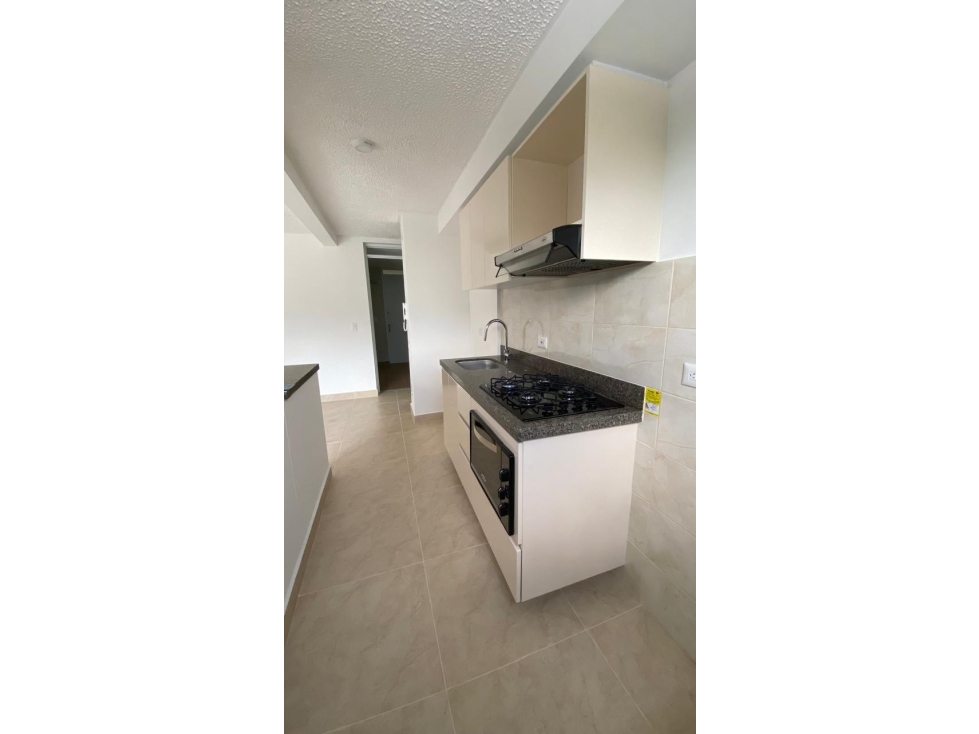 SE VENDE APARTAMENTO EN EL POBLADO