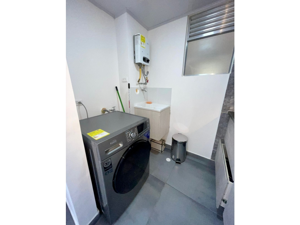 SE VENDE APARTAMENTO EN EL POBLADO — foto 3