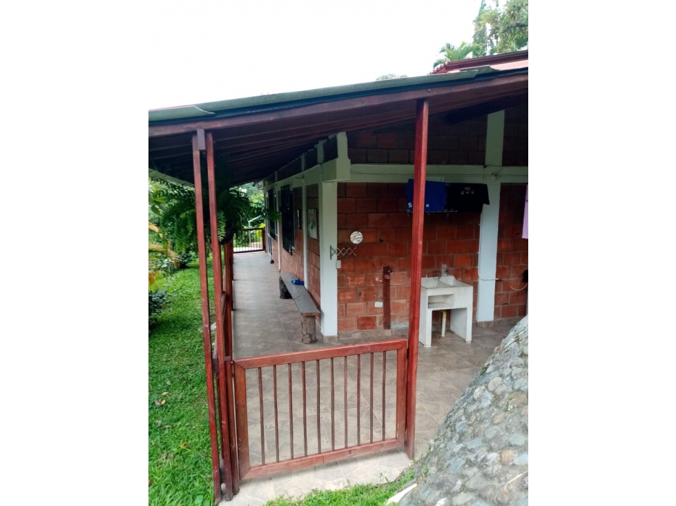 SE VENDE HERMOSA CASA CAMPESTRE EN COMBIA — foto 5
