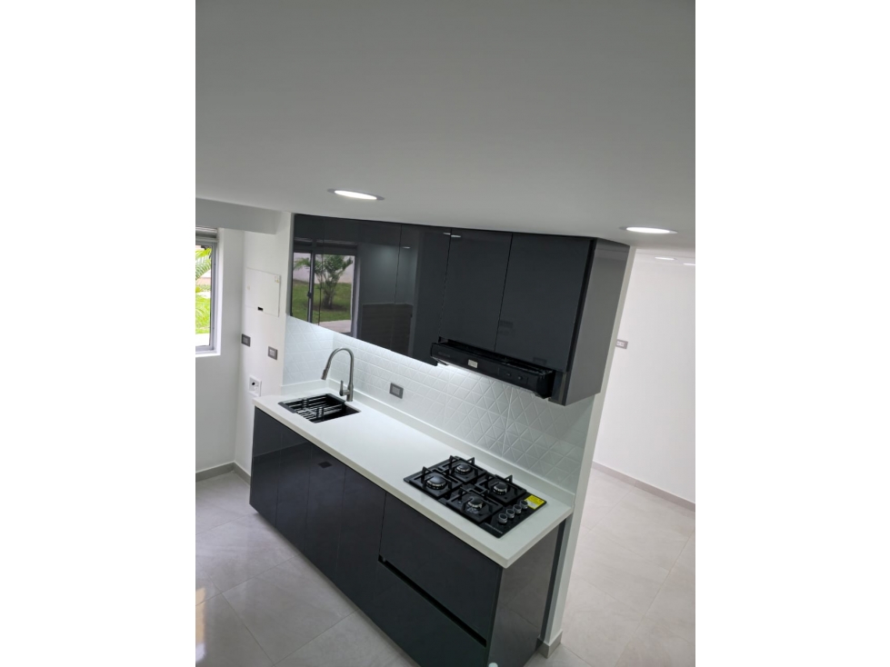 Se vende apto en Guaduales del Otún primer piso con balcón — foto 2