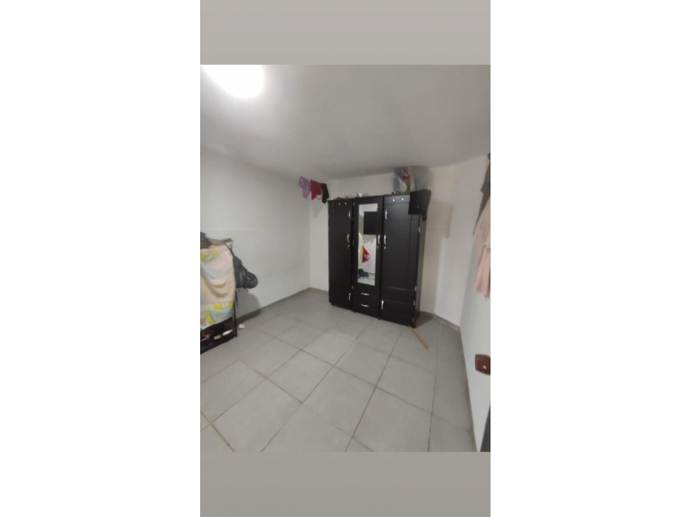 Se vende Casa Esquinera en Frailes Dosquebradas con 2 rentas — foto 2