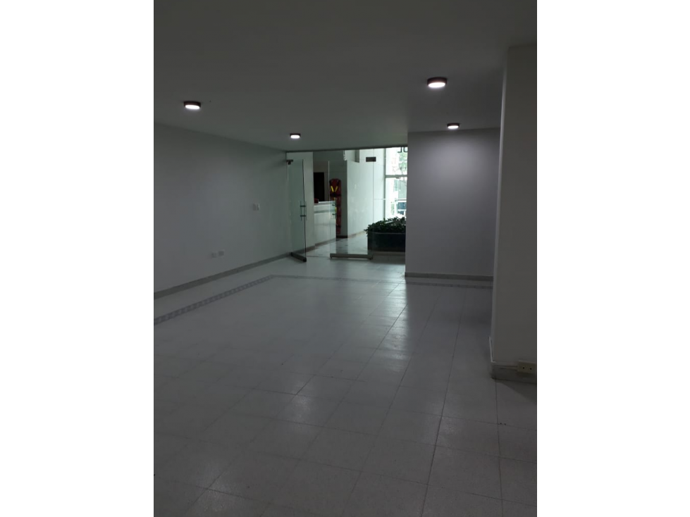 Vendo Local en la Av. Circunvalar — foto 2