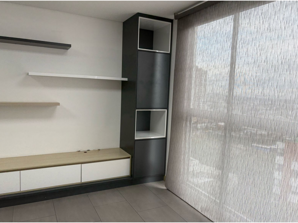 VENTA OFICINA EN LOS ALPES — foto 5