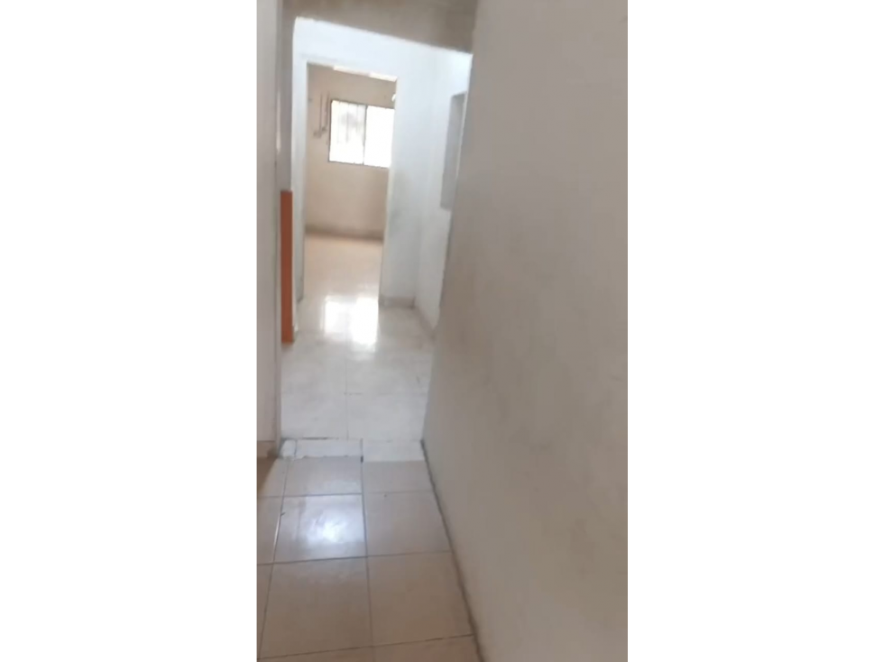 SE VENDE CASA CON APARTAMENTOS INDEPENDIENTES EN SANTA MARTA — foto 2