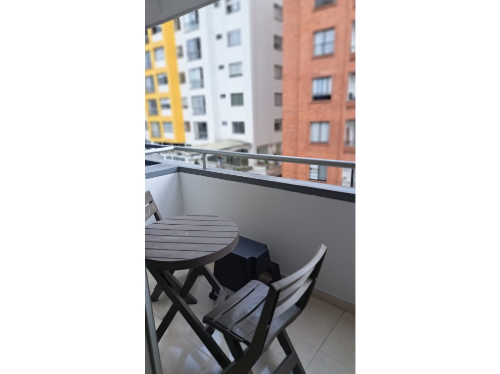 Se vende espectacular apartamento en Los Alpes — foto 3