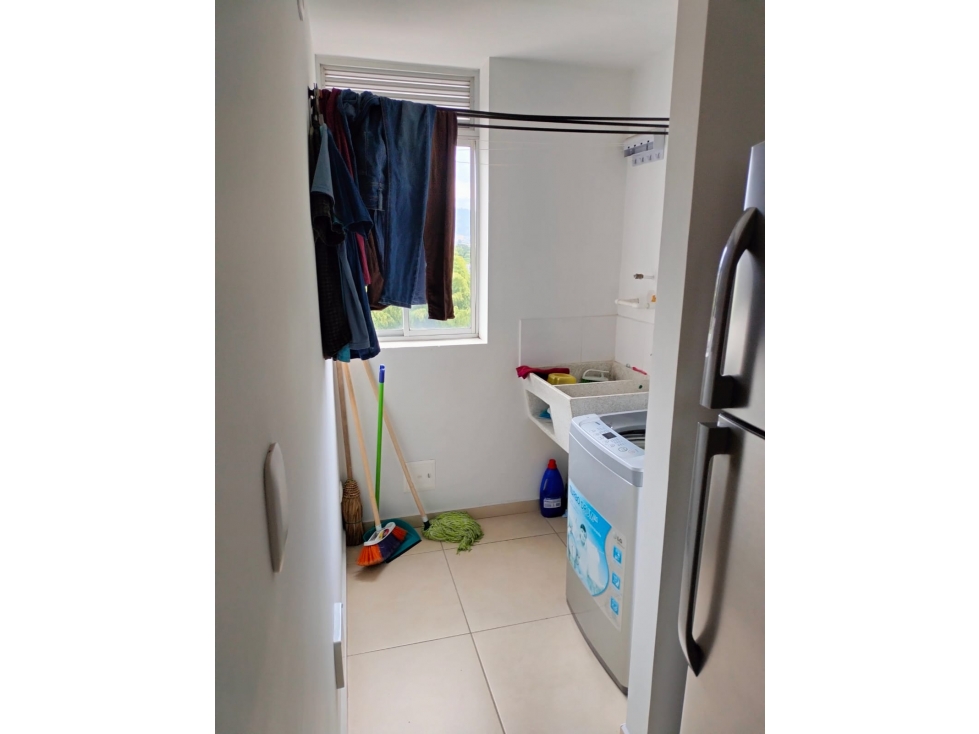 SE VENDE APARTAMENTO PISO 8 EN CIUDAD NATURA — foto 3