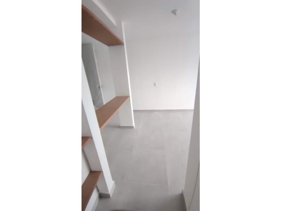 SE VENDE APARTAMENTO PISO 12 EN DOSQUEBRADAS — foto 2