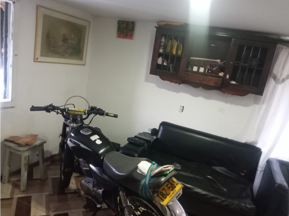 SE VENDE CASA BIEN UBICADA EN ULLOA - VALLE — foto 4