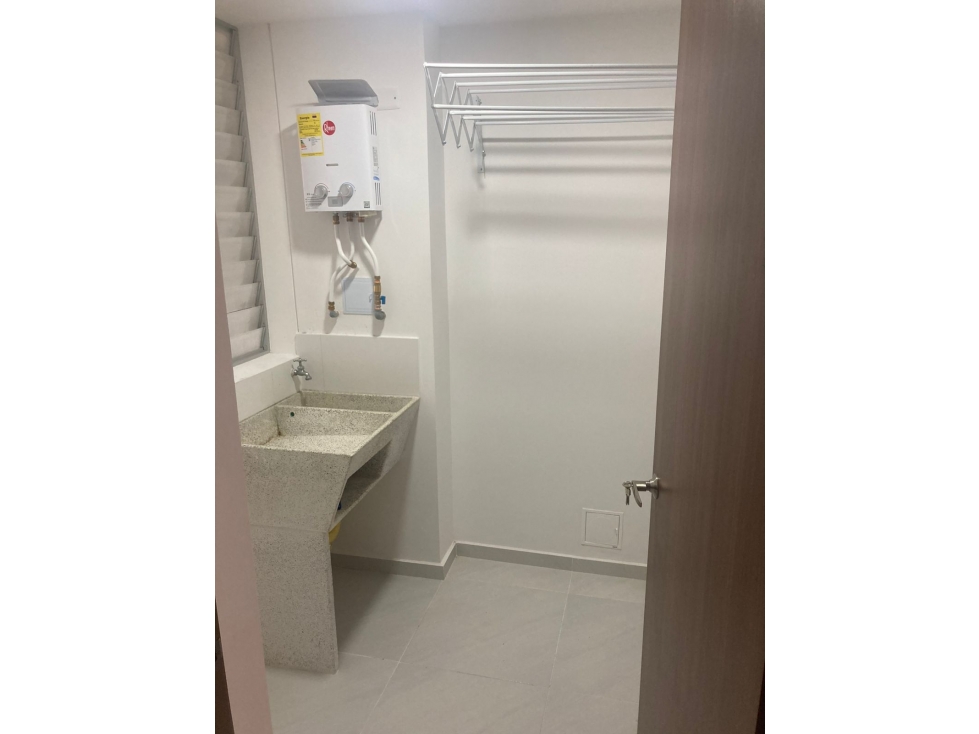 SE VENDE ESPECTACULAR APARTAMENTO EN DOSQUEBRADAS — foto 5