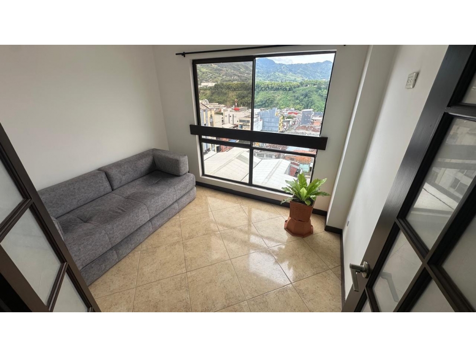 SE VENDE ESPECTACULAR APARTESTUDIO EN EL CENTRO — foto 2