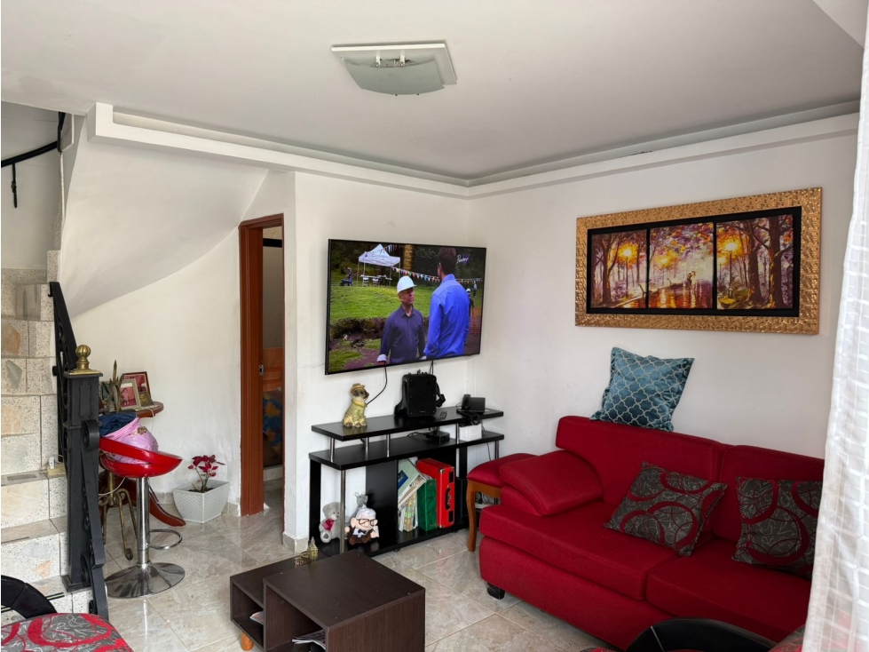 SE VENDE CASA DUPLEX EN CONJUNTO CERRADO SECTOR MILAN DOSQUEBRADAS — foto 2