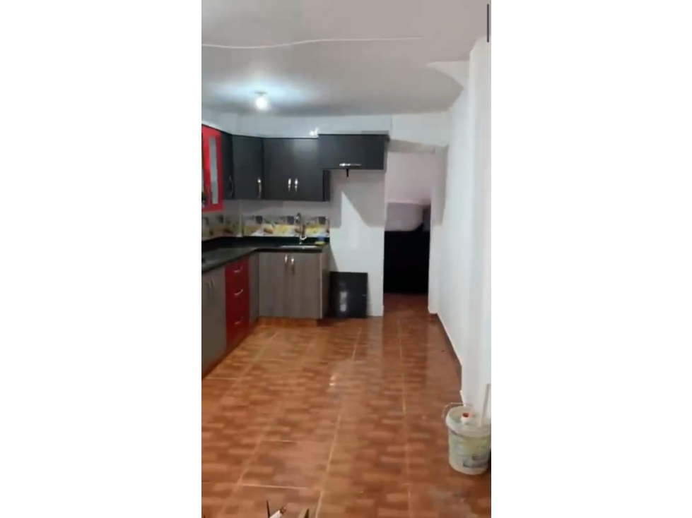SE VENDE CASA EN EL CENTRO DE PEREIRA