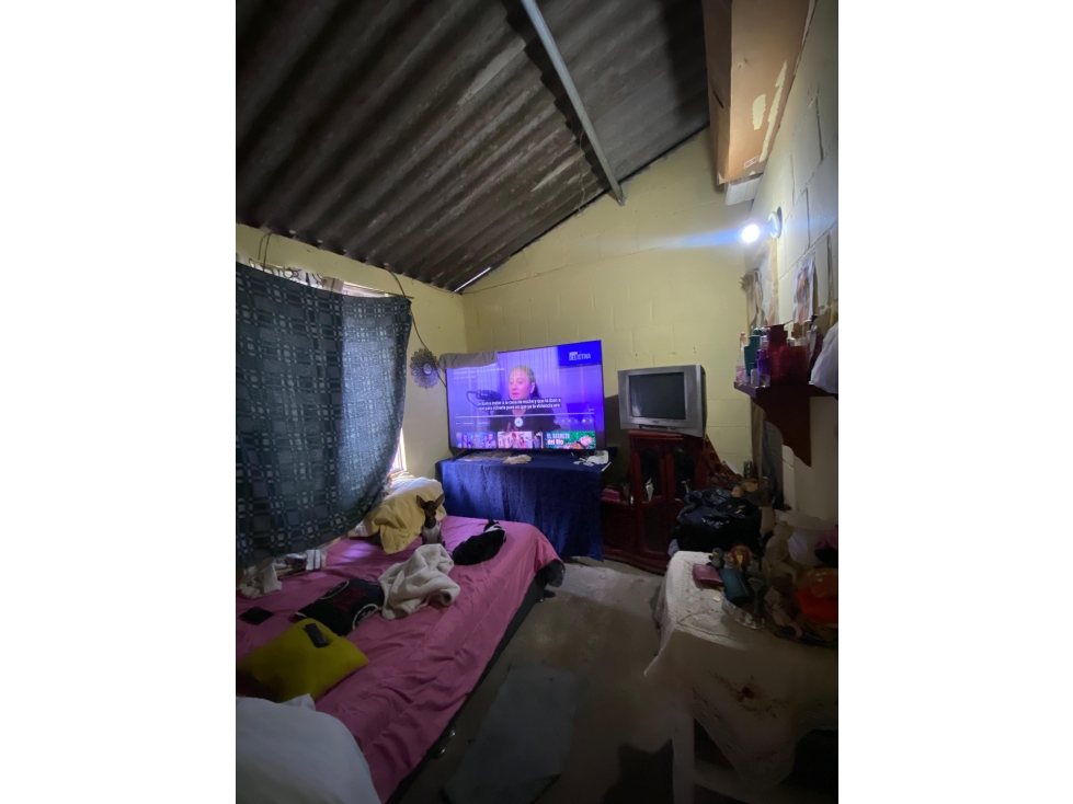 SE VENDE CASA PARA REMODELAR CERCA AL AEROPUERTO PEREIRA — foto 2