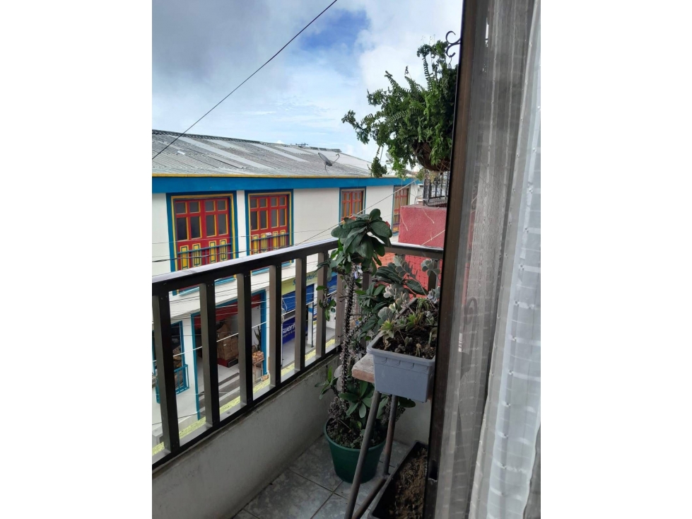 SE VENDE HERMOSO APARTAMENTO PROPIEDAD HORIZONTAL EN BELALCAZAR — foto 2