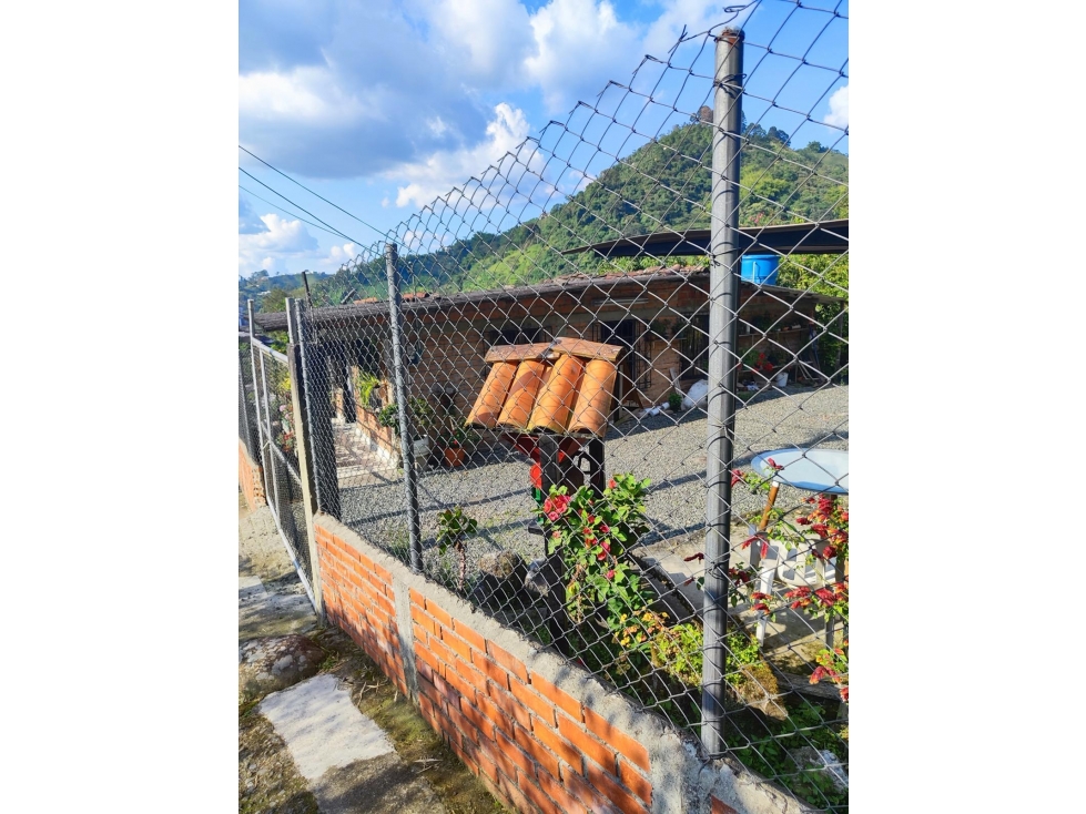SE VENDE CASA CAMPESTRE EN LA FLORIDA CON ESCRITURA PUBLICA EN — foto 4