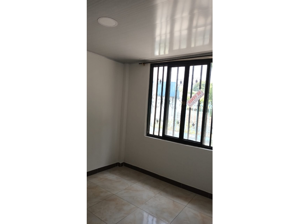 ¡SE VENDE CASA DUPLEX EN BOSQUE DE PINARES ARMENIA! — foto 3