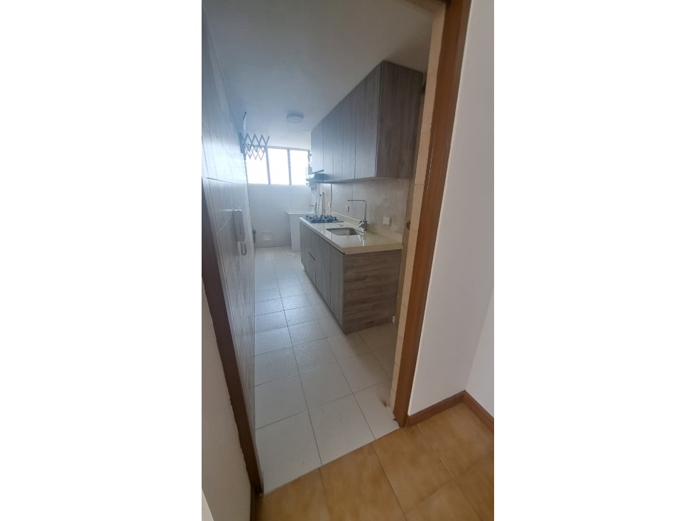SE VENDE HERMOSOS APARTAMENTO REMODELADO SECTOR CENTRO PEREIRA
