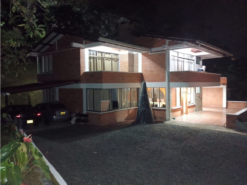 SE VENDE ESPECTACULAR CASA CAMPESTRE CONJUNTO CERRADO VIA ARMENIA — foto 2