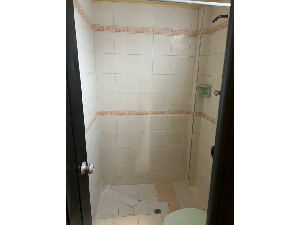 SE VEND CASA CON VIVIENDAS INDEPENDIENTES EN LAS PALMAS — foto 2