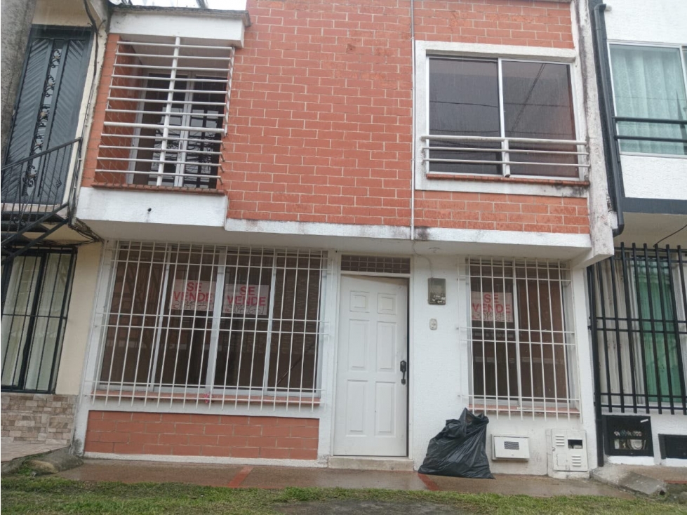 Se Vende Casa Dúplex De 80 M² En Bombay 3