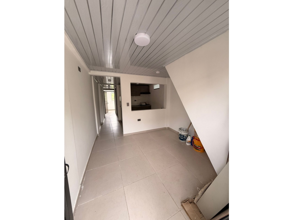 Se Vende Casa Nueva Con 2 Apartamentos Independientes sta Rosa — foto 2