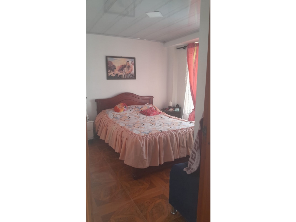 Se Vende Casa De 3 Pisos En Santa Rosa De Cabal