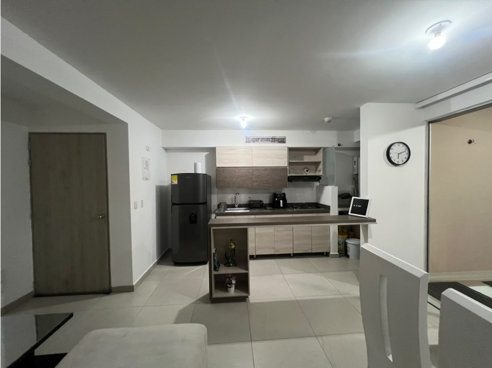 SE RENTA APARTAMENTO AMBLADO- CERRITOS RESERVADO