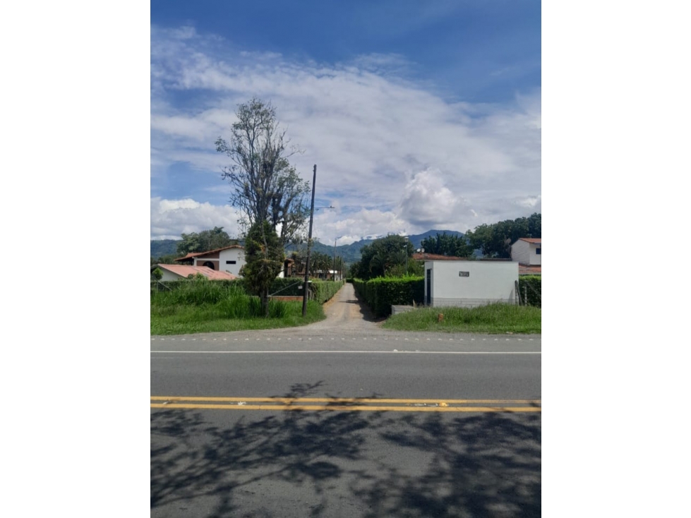 VITERBO SE VENDE LOTE DE 2017 M2 PLANOS - 2
