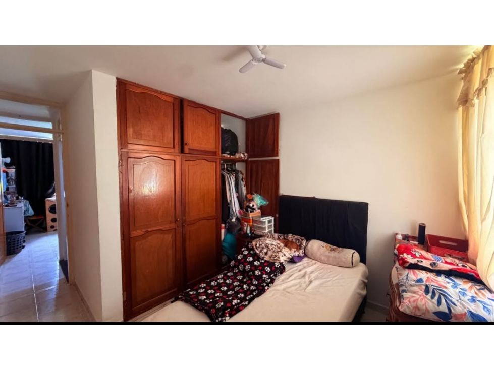 SE VENDE APARTAMENTO EN CORALES — foto 3