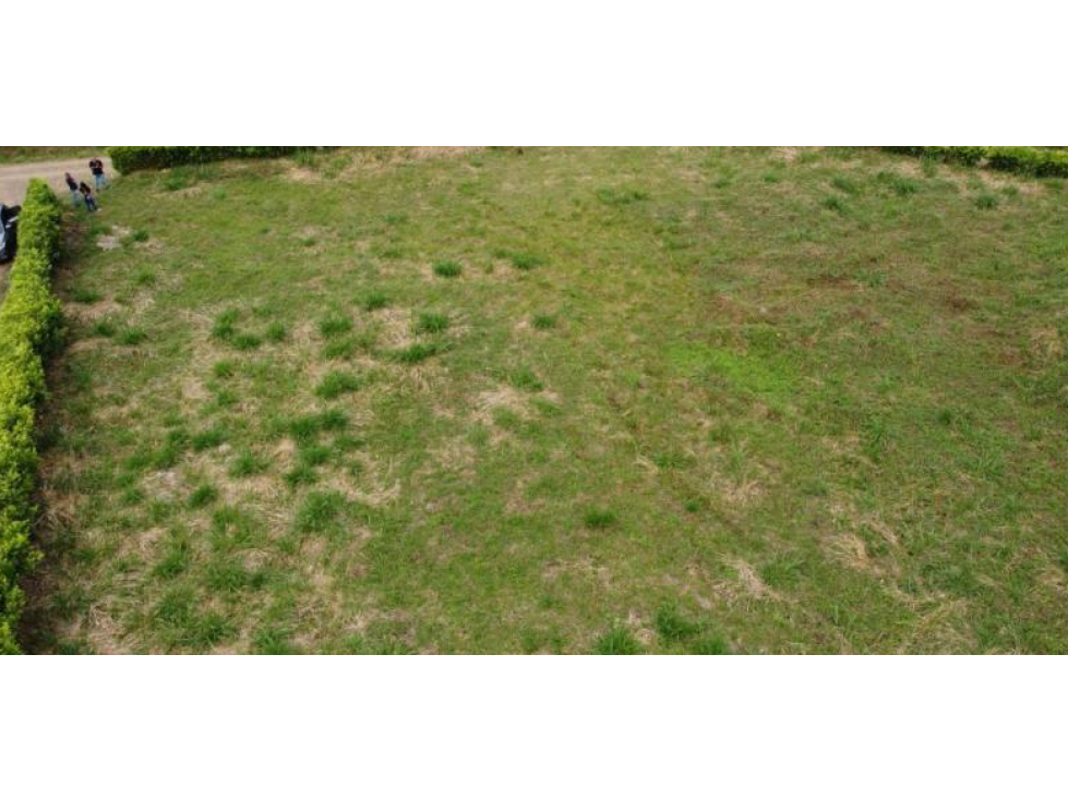 SE VENDE LOTE EN UNO DE LOS MEJORES LUGARES CERRITOS MALABAR