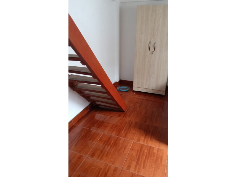 SE VENDE O PERMUTA CASA EN MANIZALEZ EN EL BARRIO LA ENEA AREA 138M2 — foto 5