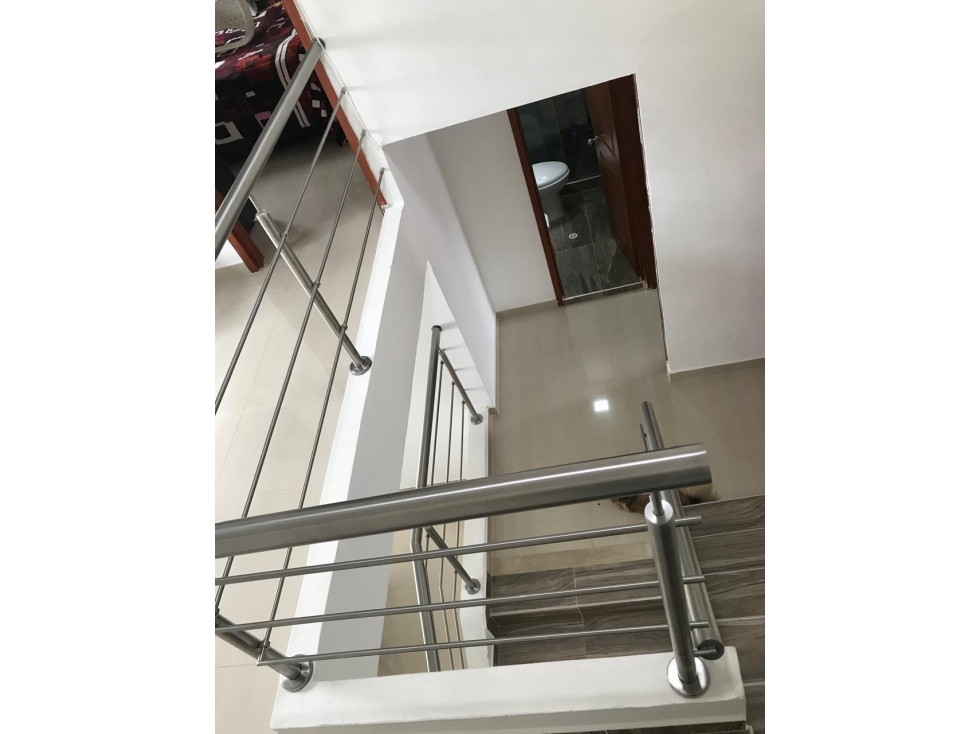 SE VENDE CASA DE 4 PISOS EN SANTA ROSA DE CABAL — foto 3