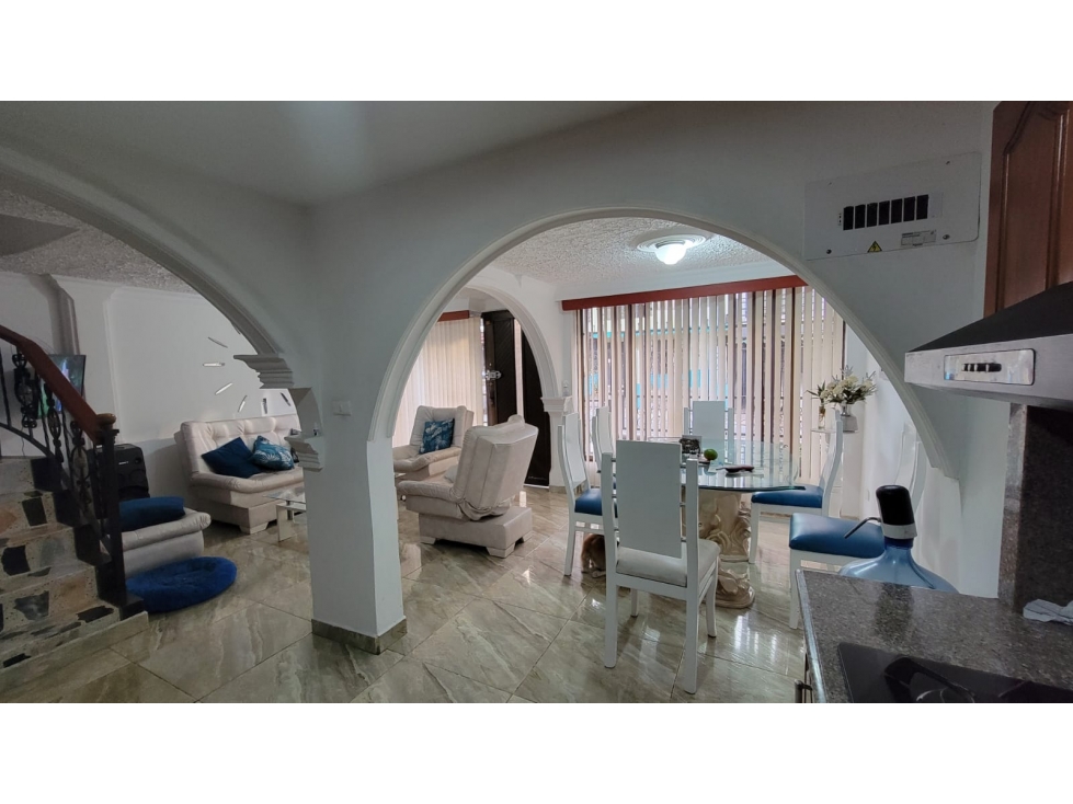 SE VENDE CASA CON APARTAMENTO INDEPENDIENTE EN DOSQUEBRADAS — foto 4