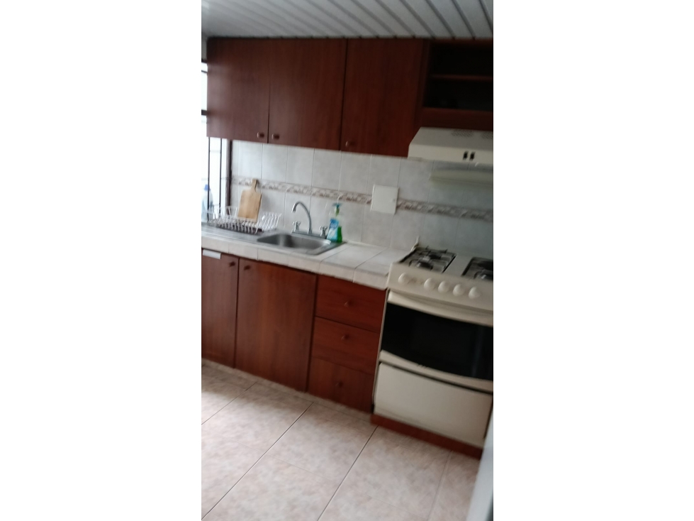 SE VENDE O PERMUTA CASA EN MANIZALEZ EN EL BARRIO LA ENEA AREA 138M2