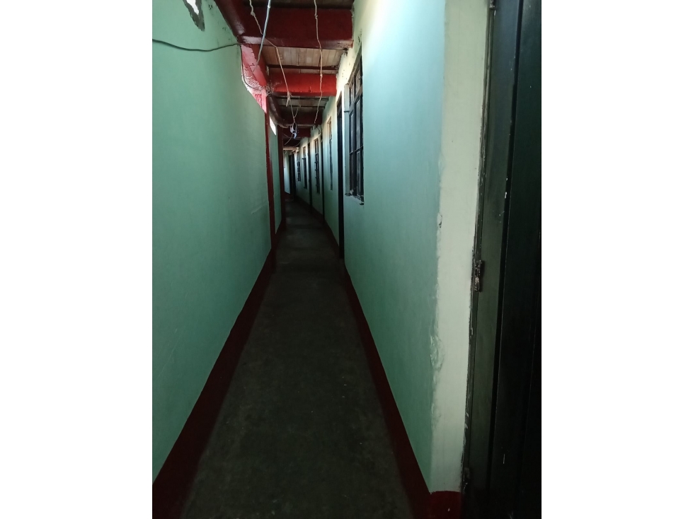 Se vende Casa de 3 Pisos con 17 Apartamentos y Local en Cuba — foto 3