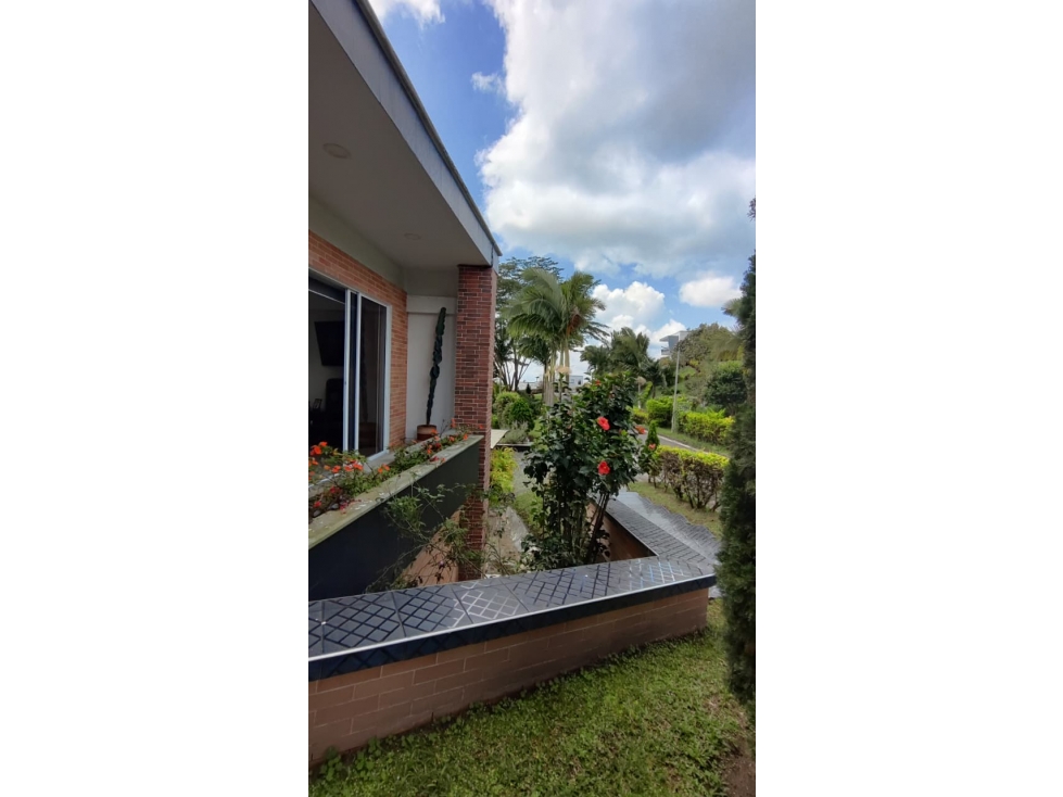 SE VENDE ESPECTACULAR CASA CAMPESTRE EN LA CONDINA — foto 4