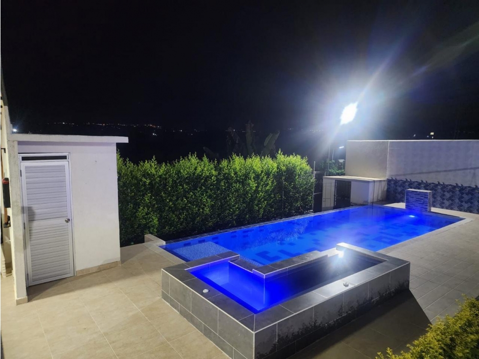 SE VENDE ESPECTACULAR CASA CAMPESTRE EN MORELIA AREA 5040 M2 — foto 4