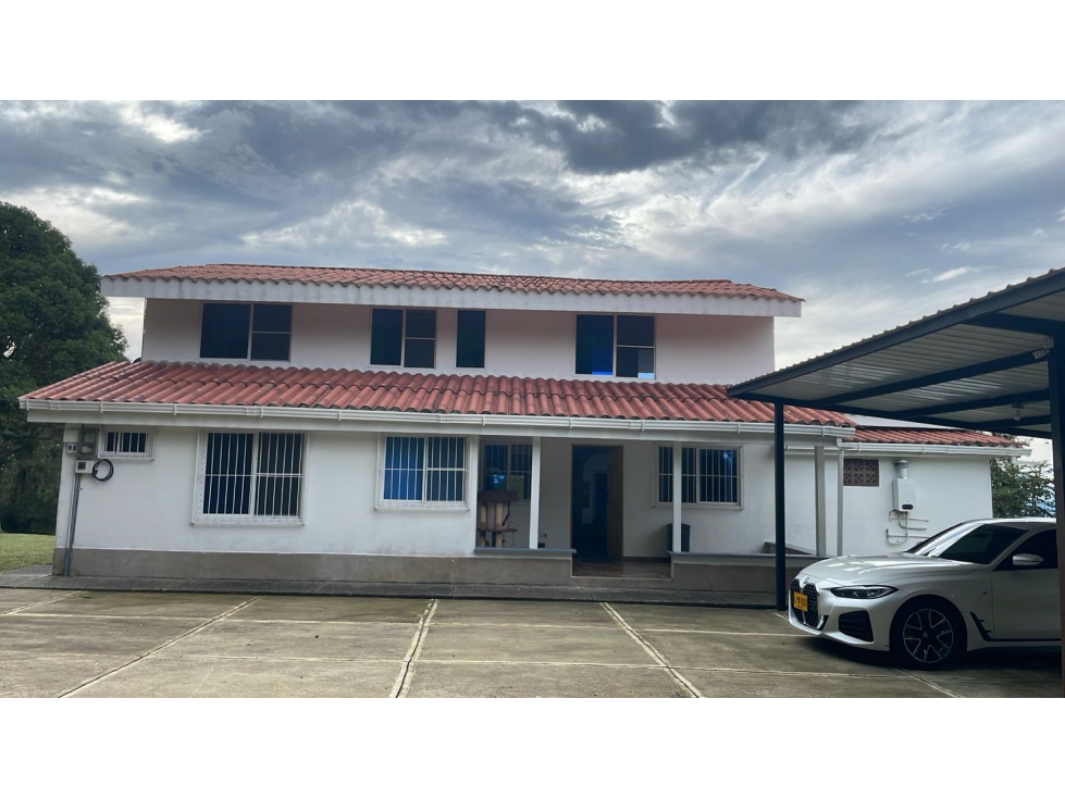 SE VENDE CASA CAMPESTRE VIA ARMENIA
