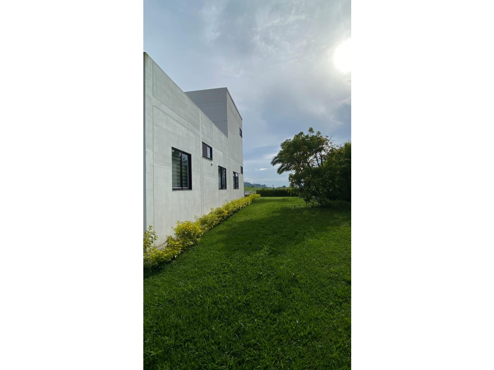 SE VENDE CASA CAMPESTRE EN COMBIA — foto 6