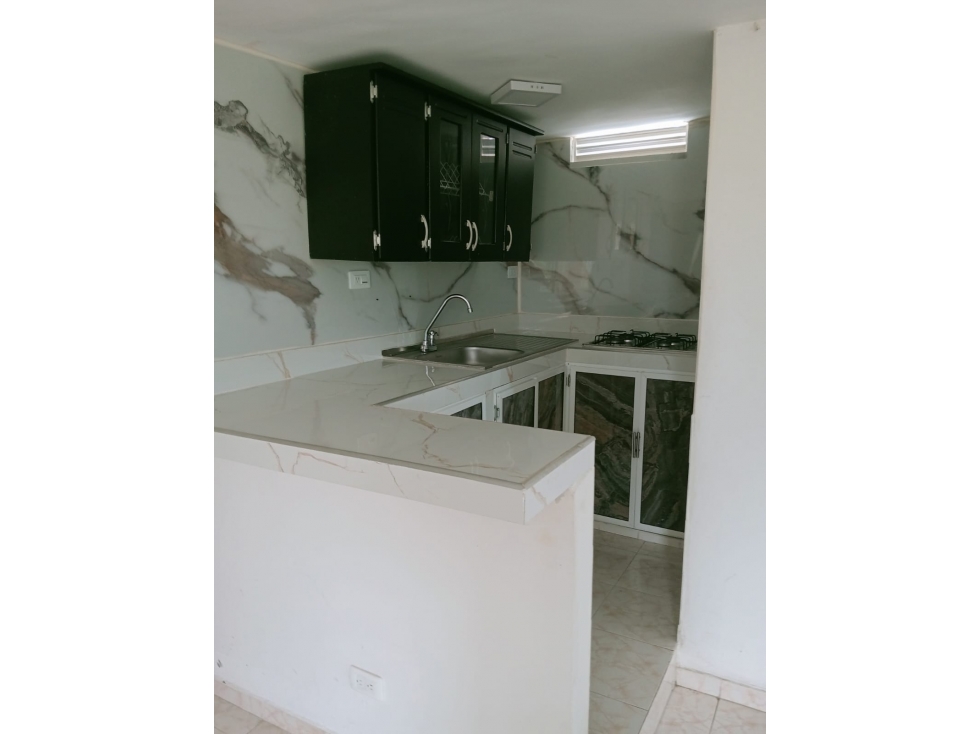 SE VENDE CASA DUPLEX EN EL JARDIN 1 EXCELENTE UBICACION