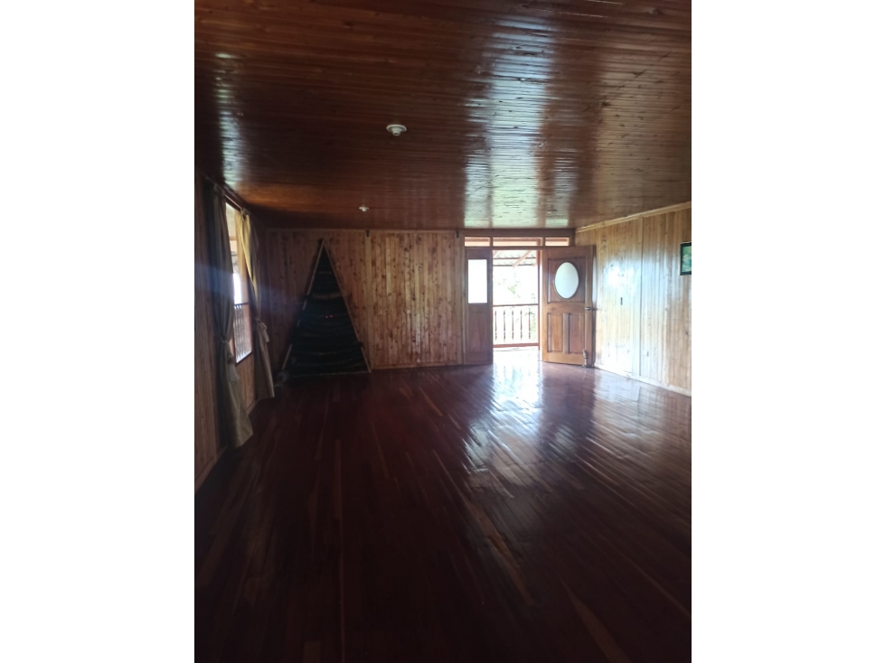 SE VENDE HERMOSA FINCA DE 20 CUADRAS CON NACIMIENTO Y RIO — foto 3